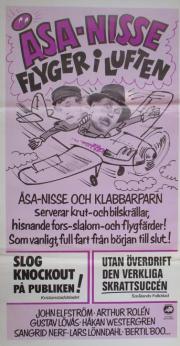 Åsa-Nisse flyger i luften