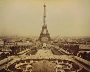 Eiffel Tower from Trocadero Palace