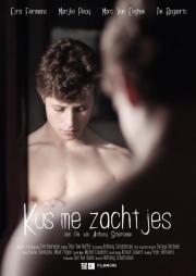 Kus me zachtjes