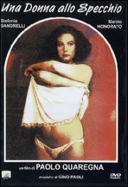 Una donna allo specchio