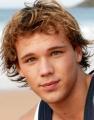 Lincoln Lewis