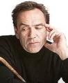 Robert-Lindsay